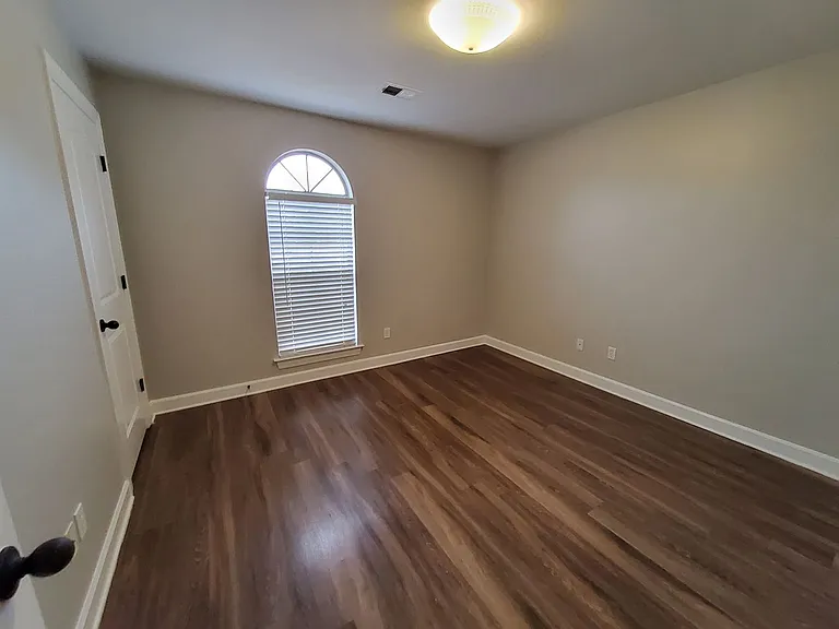 8898 Rasco Hills Cv — Photo 20