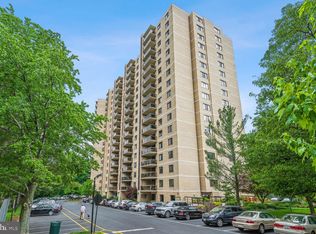 309 Yoakum Pkwy APT 212, Alexandria, VA 22304