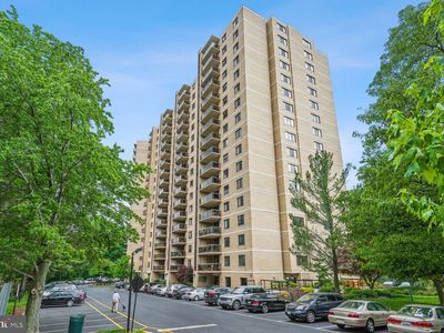 309 Yoakum Pkwy APT 212, Alexandria, VA, 22304