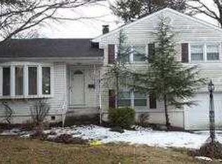 1440 S End Pkwy, Plainfield, NJ 07060