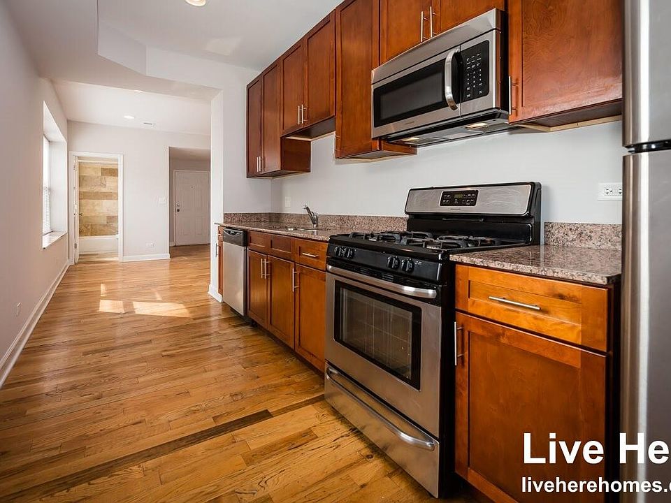 1st image of 2042 W Touhy Ave APT 2
