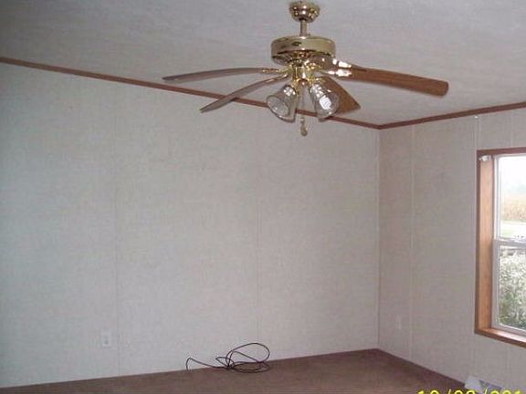 Additional Living Room