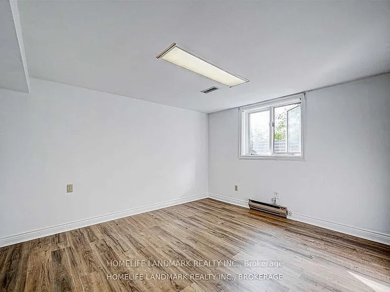 44 Frontenac Ave — Photo 34
