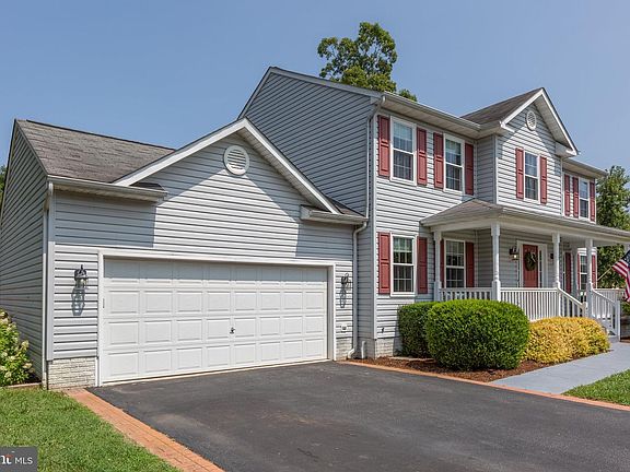 3rd image of 4279 Lisa Ln