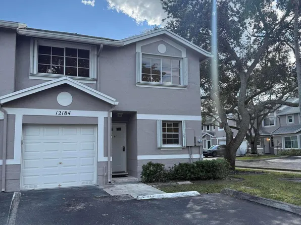 12184 SW 49th Place, Cooper City, FL 33330
