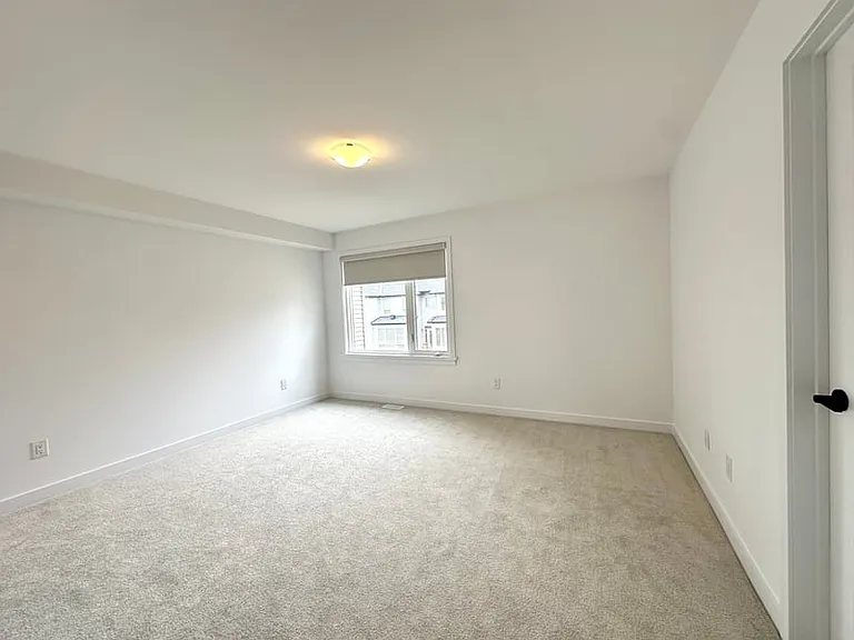 171 Bliss Cres — Photo 6