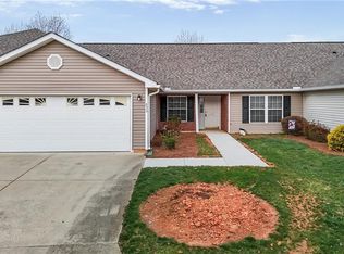 653 Huntingdon St, Elon, NC 27244