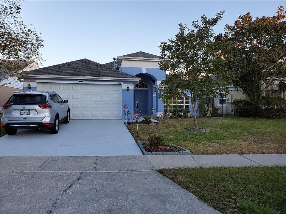 1st image of 10847 Cherry Oak Cir #6