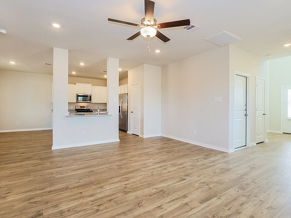 5th image of 15567 Caramel Springs Dr