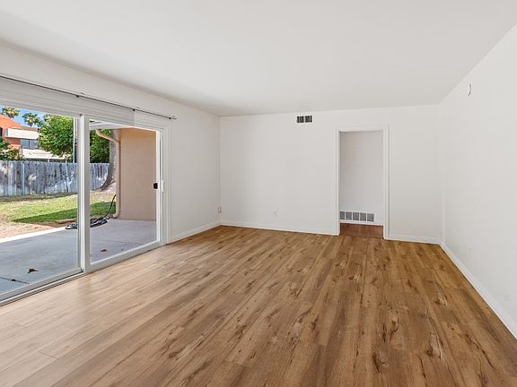 4th image of 4413 Mount Castle Ave