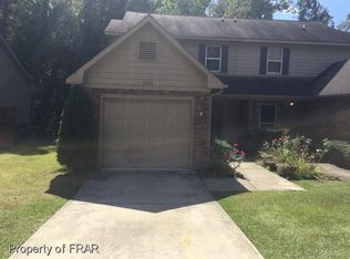 5543 Robmont Dr, Fayetteville, NC 28306