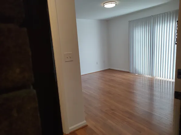 2840 Colonial Ave SW APT A12, Roanoke, VA 24015