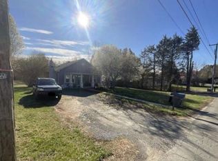 227 Ellisville Dr, Louisa, VA 23093