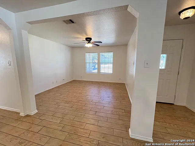 109 Bethany Way — Photo 4