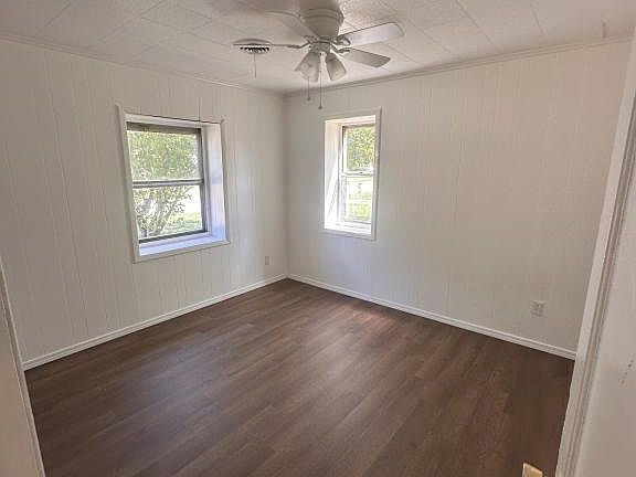 4th image of 2236 B St NE