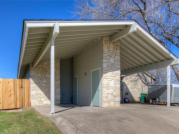 2nd image of 2400 Burleson Ct #A