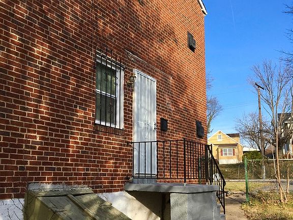 4th image of 4021 Frankford Ave