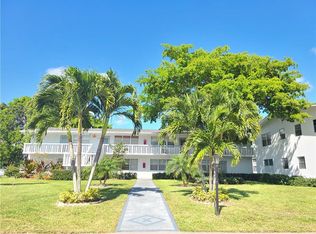 662 Durham Cir #X, Deerfield Beach, FL 33442