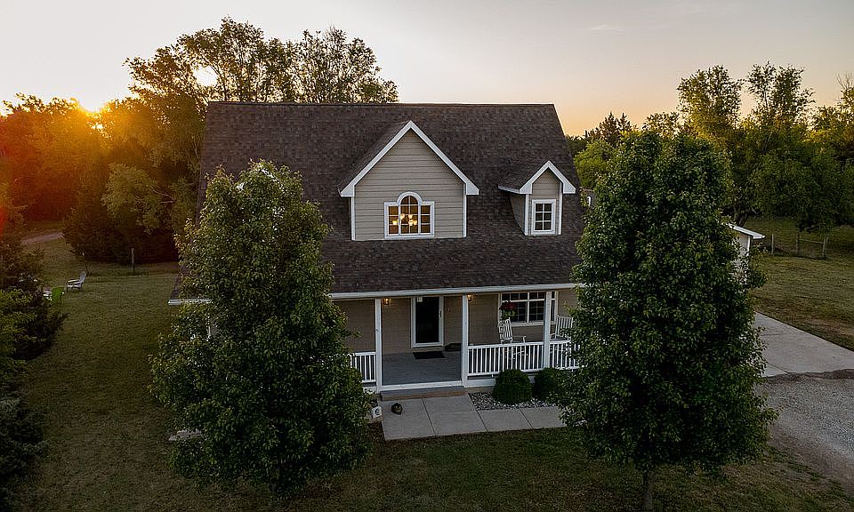 1st image of 1730 Avenue N