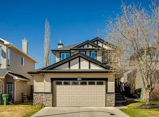 444 NE Royal Oak Cir NW, Calgary, AB T3G 4X8