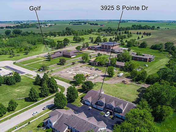 3rd image of 3925 S Pointe Dr Unit B