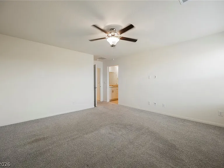 402 Larksong Ave — Photo 17