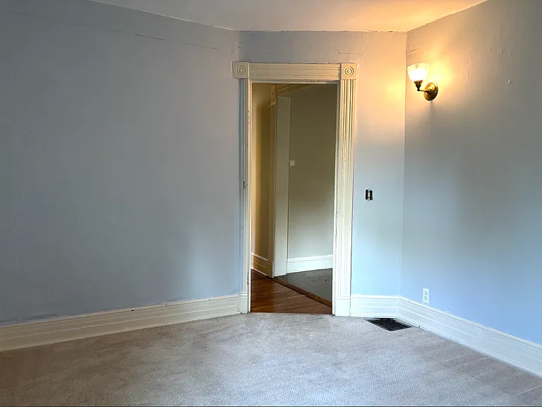 589 Breckenridge St #2 — Photo 11