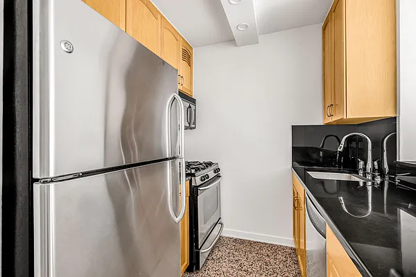 Rented by Anchor Associates | media 9