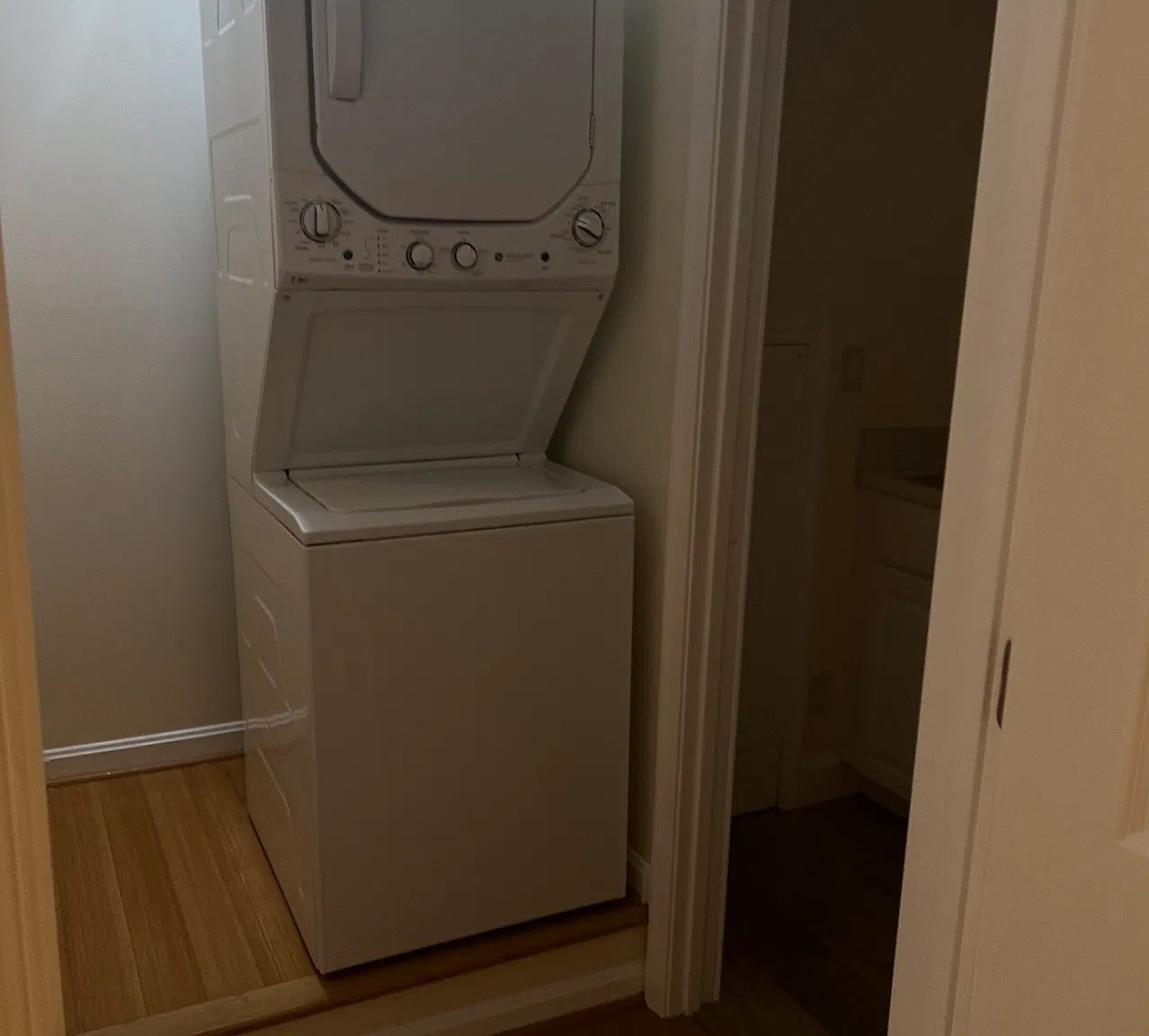Studio, $1,290 — Photo 2