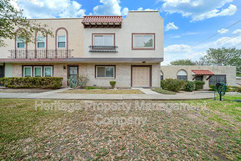 10958 Crown Park