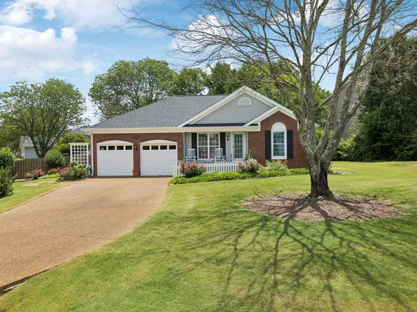 227 Riverbend Dr, Franklin, TN 37064