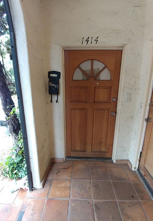 1st image of 1414 S Shenandoah St #1