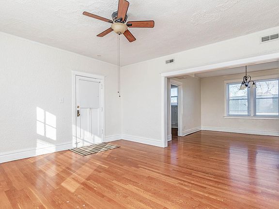 4th image of 1107 Bellevue Ave APT 3e