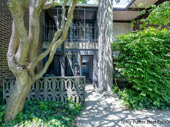 805 S Despelder St APT 13, Grand Haven, MI 49417