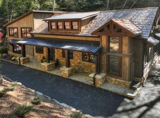 44 Hemlock Ln, Blue Ridge, GA 30513