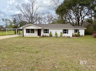 2102 Hand Ave, Bay Minette, AL 36507