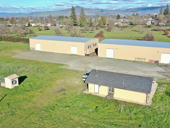 3rd image of 3060 S Stage Rd