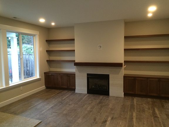 4th image of 4414 69th Ave W