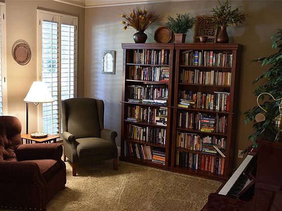 4th image of 5415 Evergreen Valley Dr