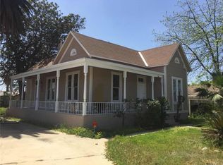 856 W 7th St, Pomona, CA 91766