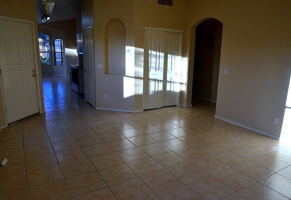 2nd image of 1191 W Lark Dr #0