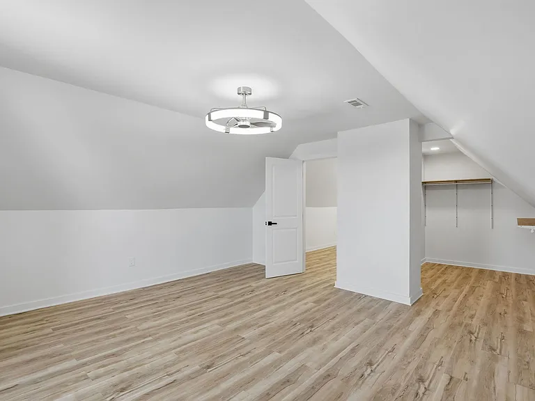 3642 W Belmont Ave #2F — Photo 7