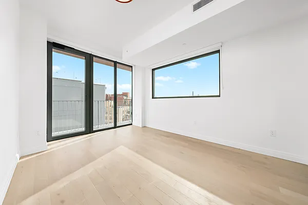 Rented by Nooklyn NYC LLC | media 34