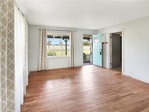 3rd image of 21034 Ness Rd