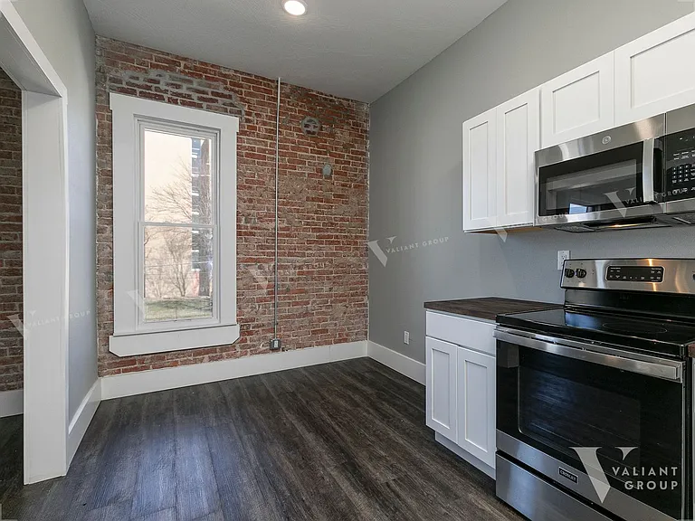 806 South Ave — Photo 54