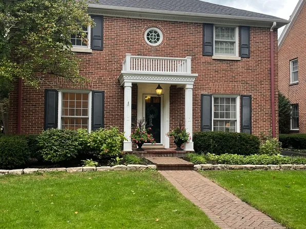 1173 Cherry St, Winnetka, IL 60093