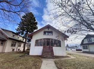 1112 Ohio St, Oshkosh, WI 54902