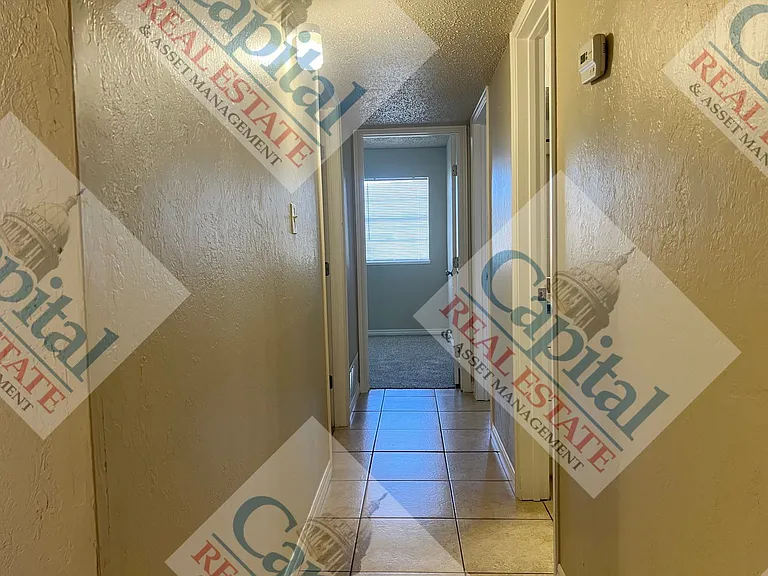 1817 Beaumont Dr — Photo 12