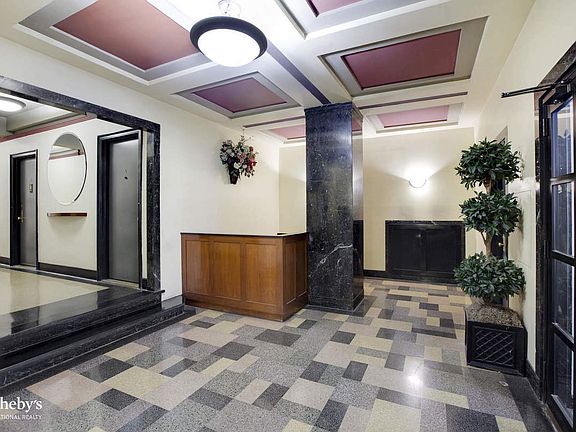 5th image of 321 E 54th St APT 7C
