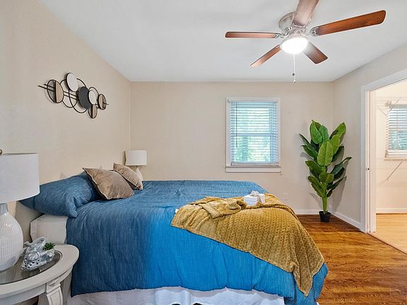 4th image of 311 Woodway Dr